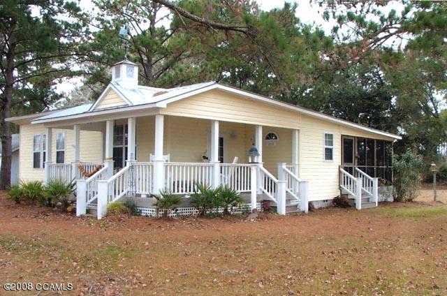 258 Horseshoe Road Davis, NC 28524 - Photo 1 of 13 front