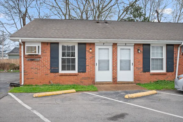 $795 | 703 Power Street, Unit B, Clarksville, TN 37042