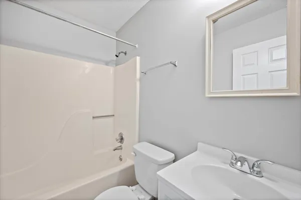 $795 | 703 Power Street, Unit B, Clarksville, TN 37042