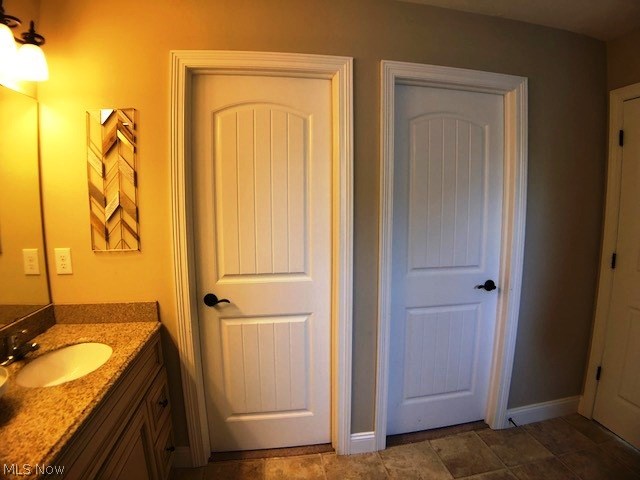 1189 Belrose Road Cleveland, OH 44124 - Photo 22 of 32
