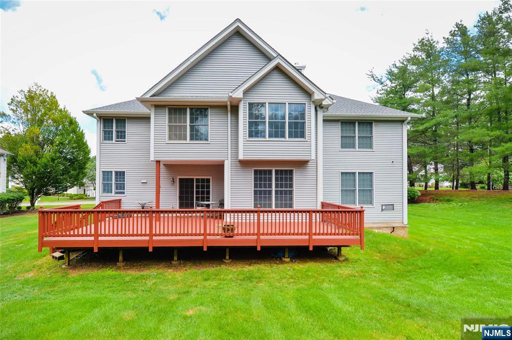 1 Woods Edge Road Old Tappan, NJ 07675 - Photo 34 of 41