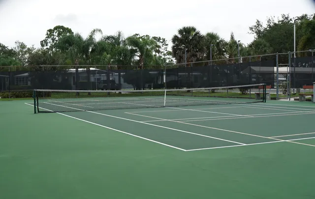 a view of a tennis court