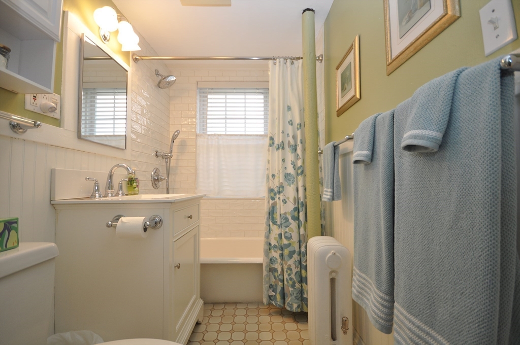 298 Main Street, Unit 12 Wakefield, MA 01880 - Photo 21 of 25