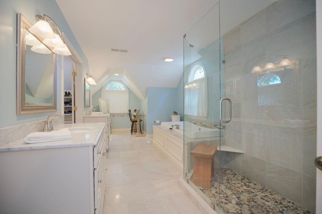 5516 Fairway Road Fairway, KS 66205 - Photo 38 of 51 Gallery Image 38