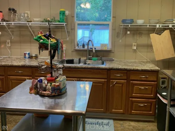 $95,900 | 756 Tudor Place, North Vernon, IN 47265