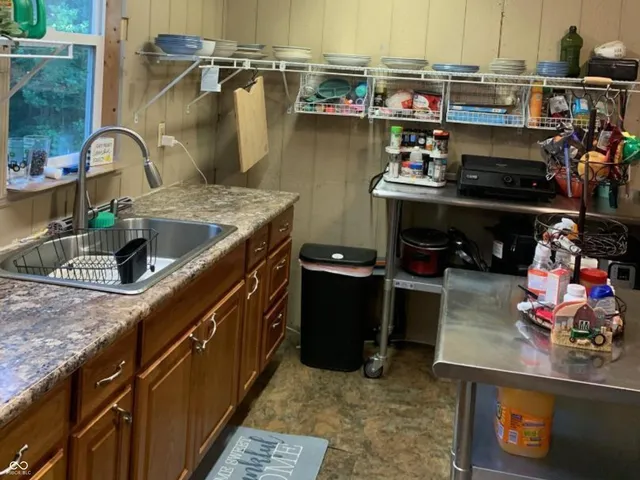 $97,000 | 756 Tudor Place, North Vernon, IN 47265