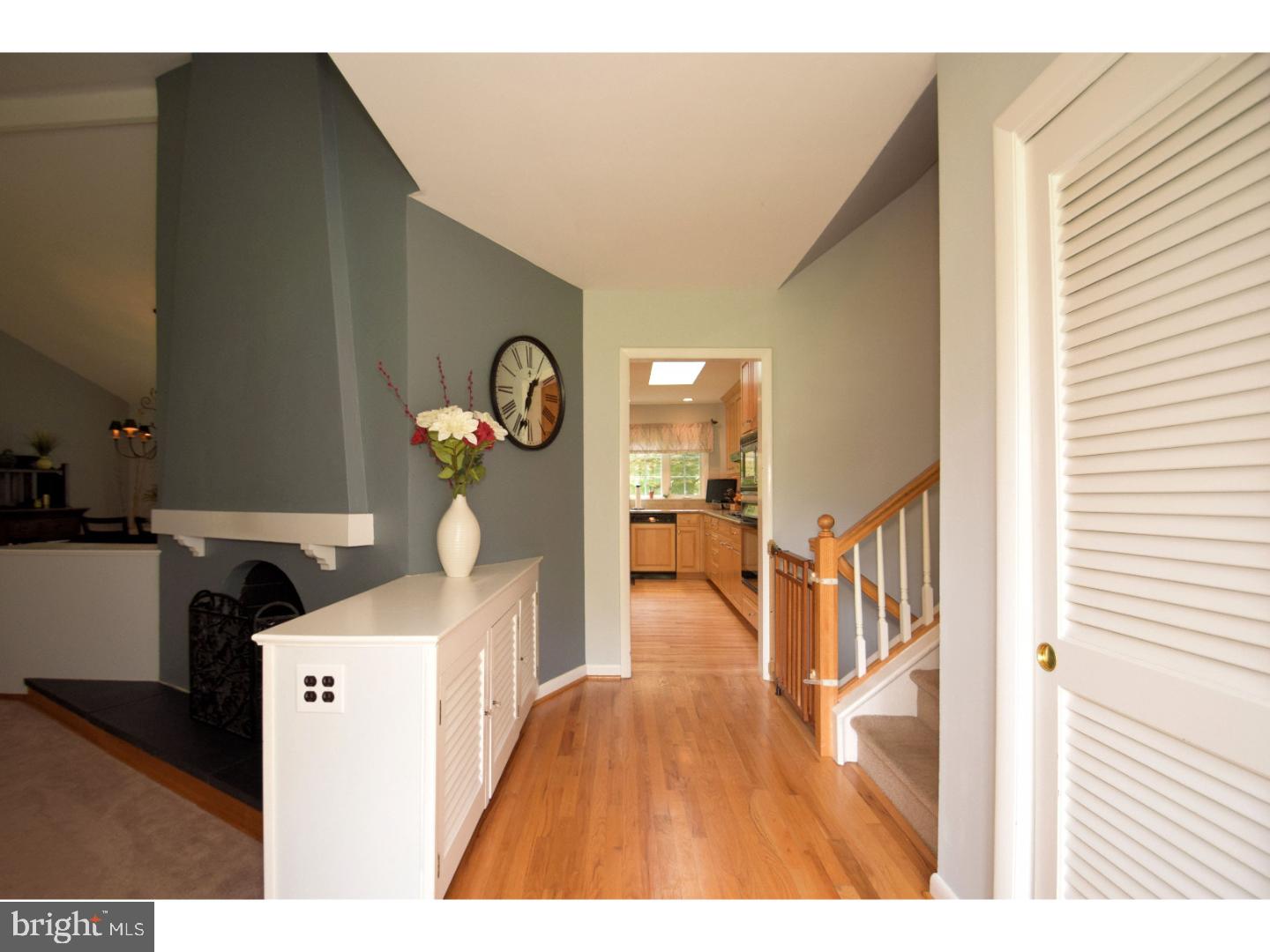 739 Upper Gulph Road Wayne, PA 19087 - Photo 3 of 25