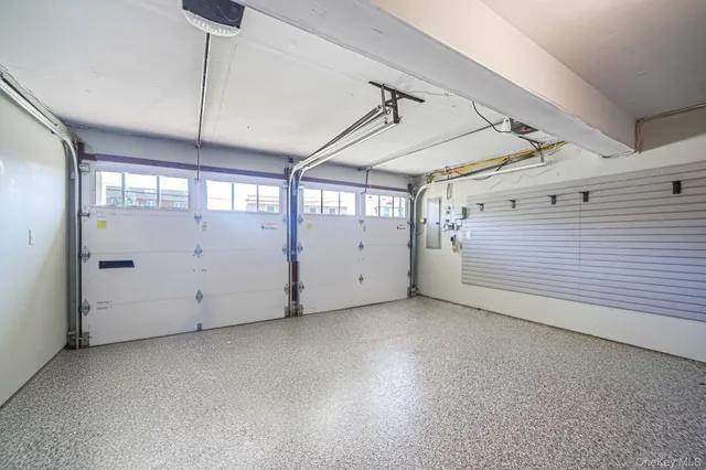 a view of a garage