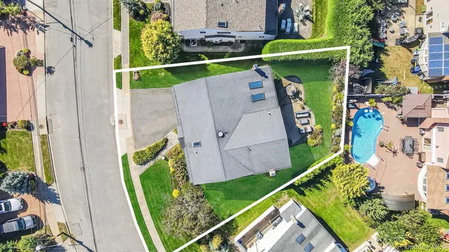 a bird view of a house