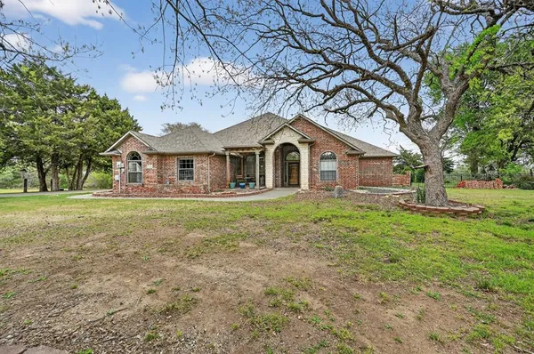 $699,999 | 4851 Stout Road, Midlothian, TX 76065