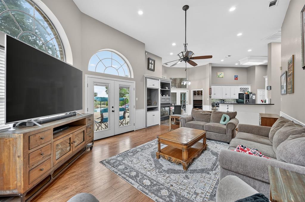 4851 Stout Road Midlothian, TX 76065 - Photo 11 of 37