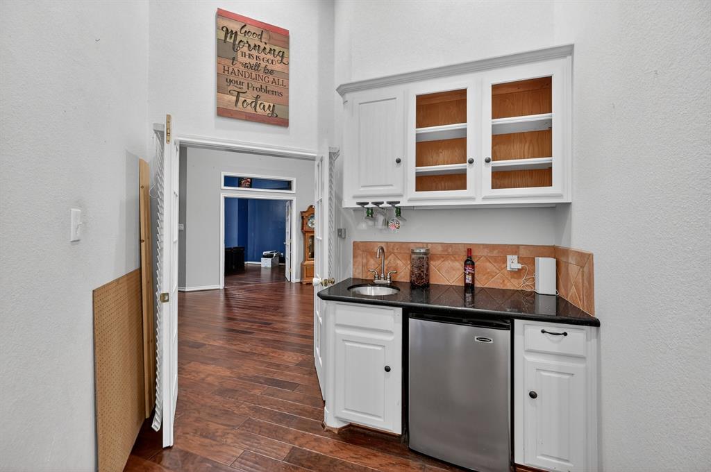 4851 Stout Road Midlothian, TX 76065 - Photo 16 of 37