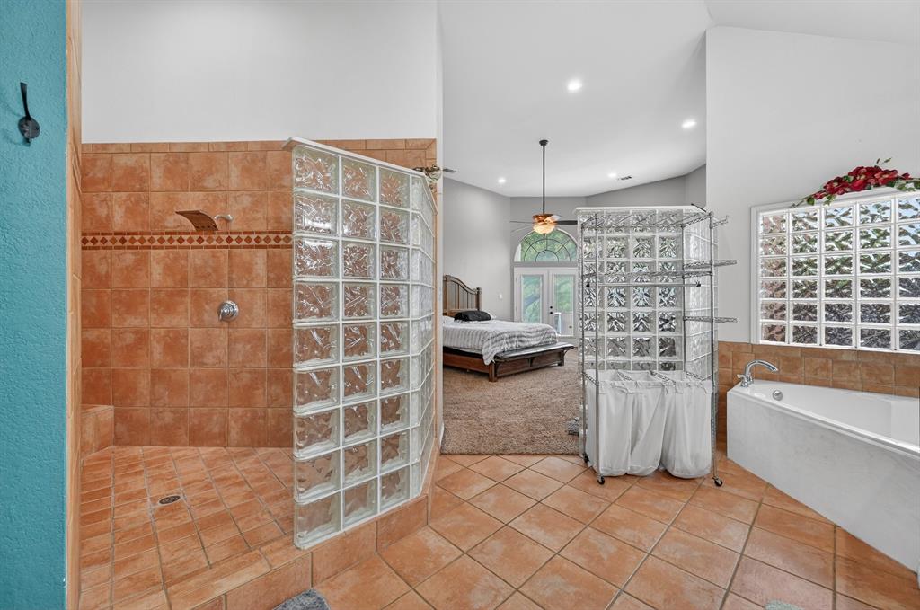 4851 Stout Road Midlothian, TX 76065 - Photo 22 of 37