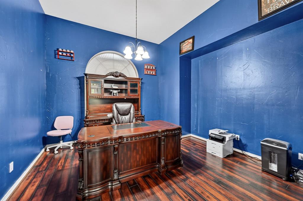 4851 Stout Road Midlothian, TX 76065 - Photo 28 of 37