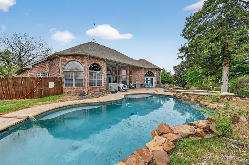 4851 Stout Road Midlothian, TX 76065 - Photo 30 of 37