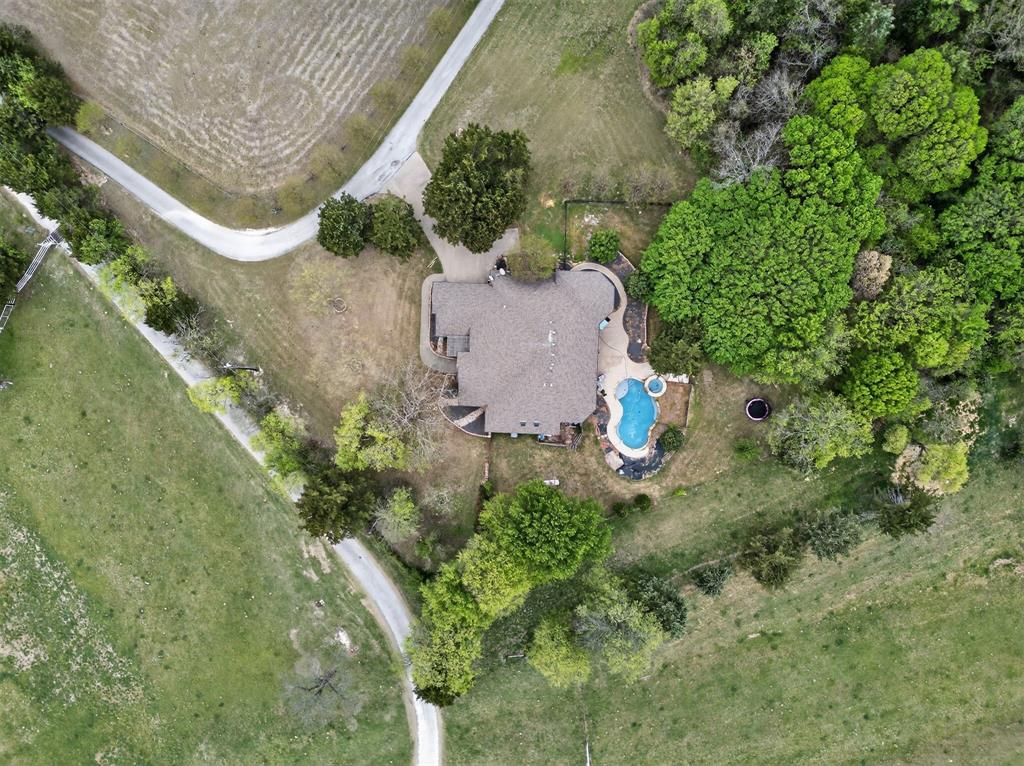 4851 Stout Road Midlothian, TX 76065 - Photo 34 of 37