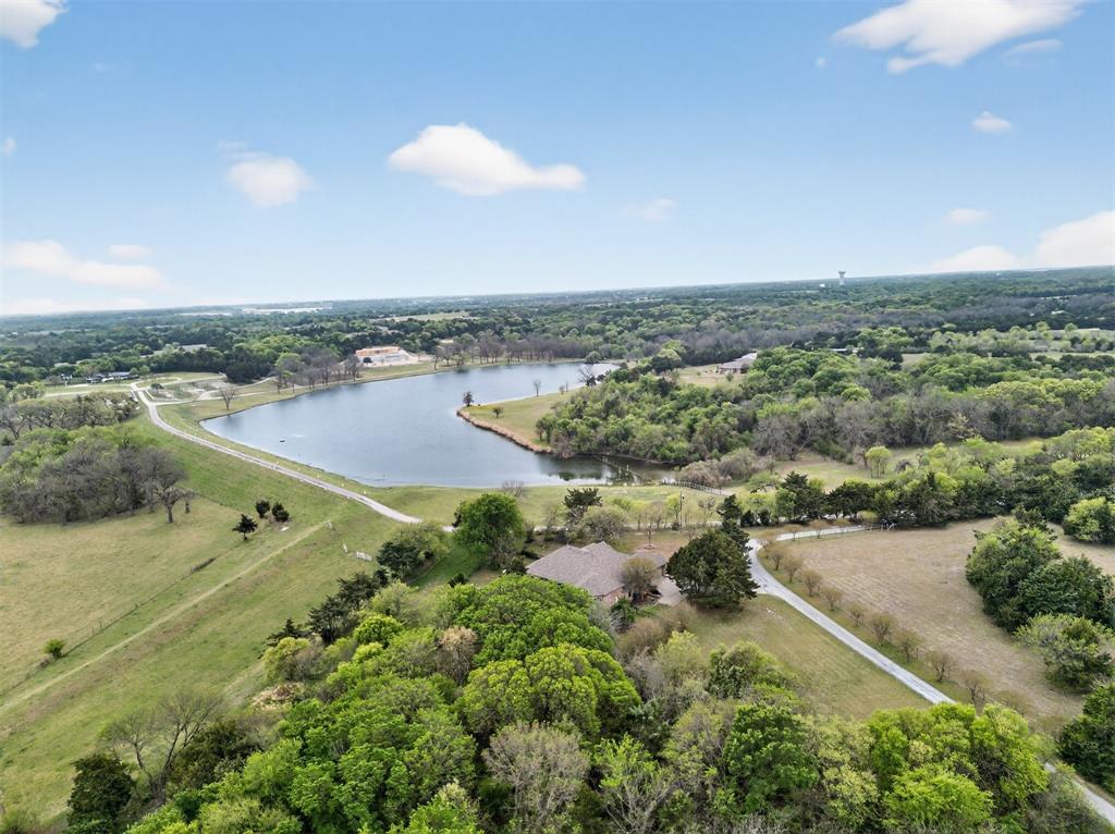 4851 Stout Road Midlothian, TX 76065 - Photo 35 of 37