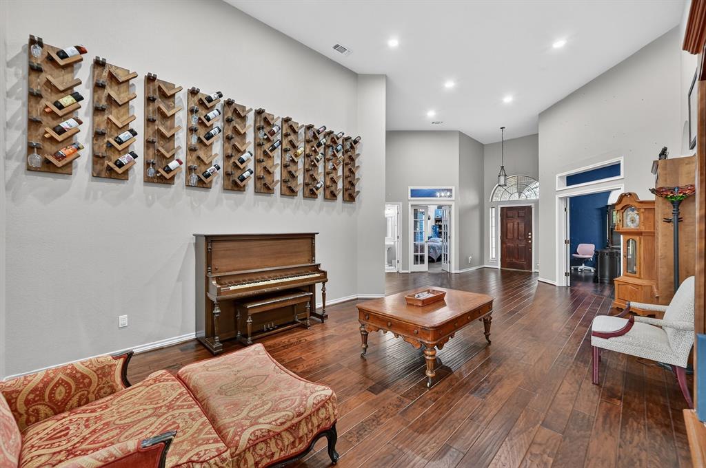 4851 Stout Road Midlothian, TX 76065 - Photo 5 of 37