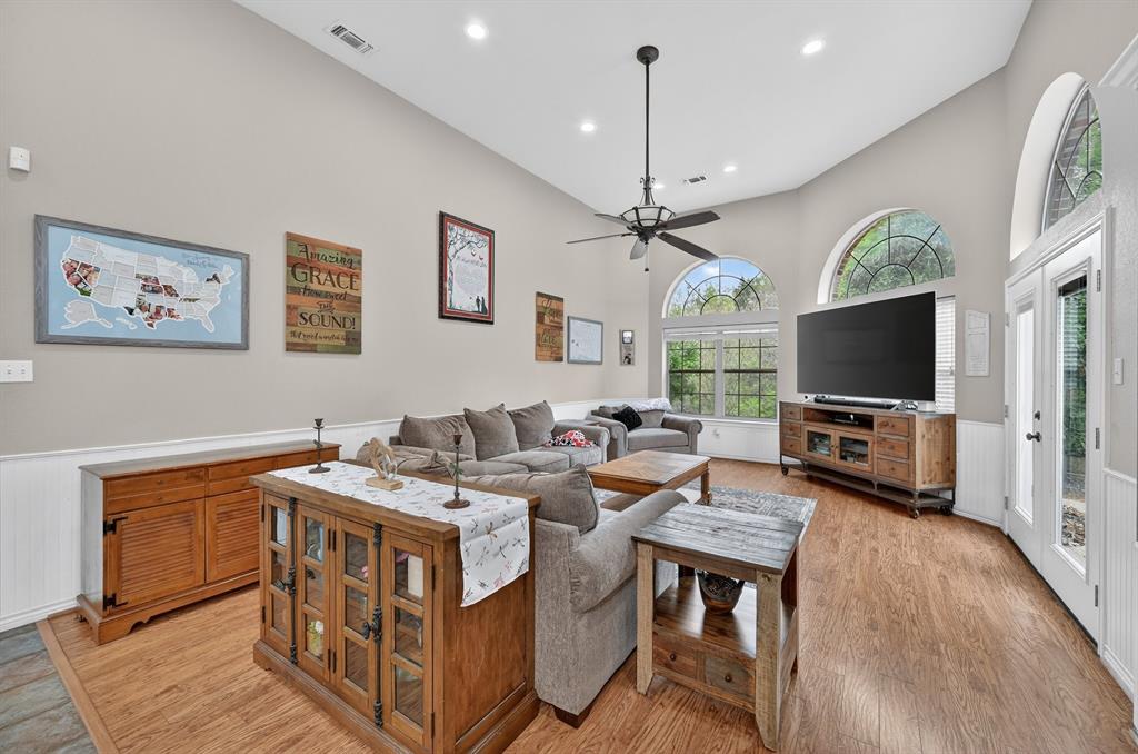 4851 Stout Road Midlothian, TX 76065 - Photo 10 of 37