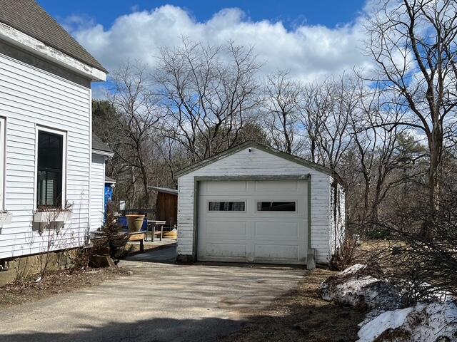 112 Brave Boat Harbor Road Kittery Point, ME 03905 - Photo 2 of 23 IMG_2127