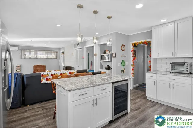 $375,000 | 58 East Lafayette Place, Wilkes Barre, PA 18702