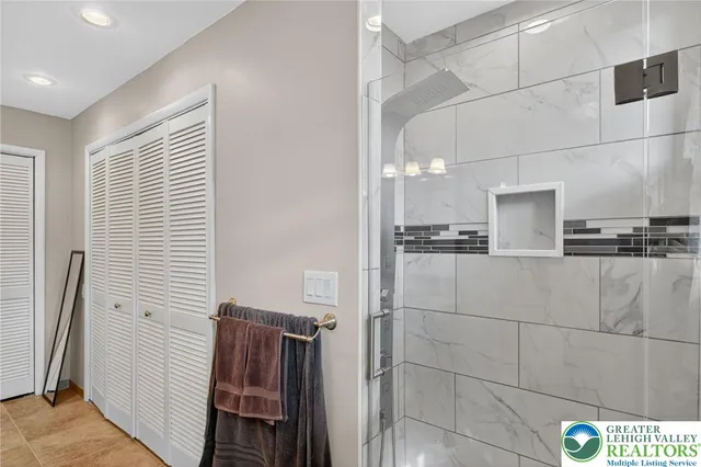 $375,000 | 58 East Lafayette Place, Wilkes Barre, PA 18702