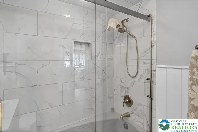 $375,000 | 58 East Lafayette Place, Wilkes Barre, PA 18702