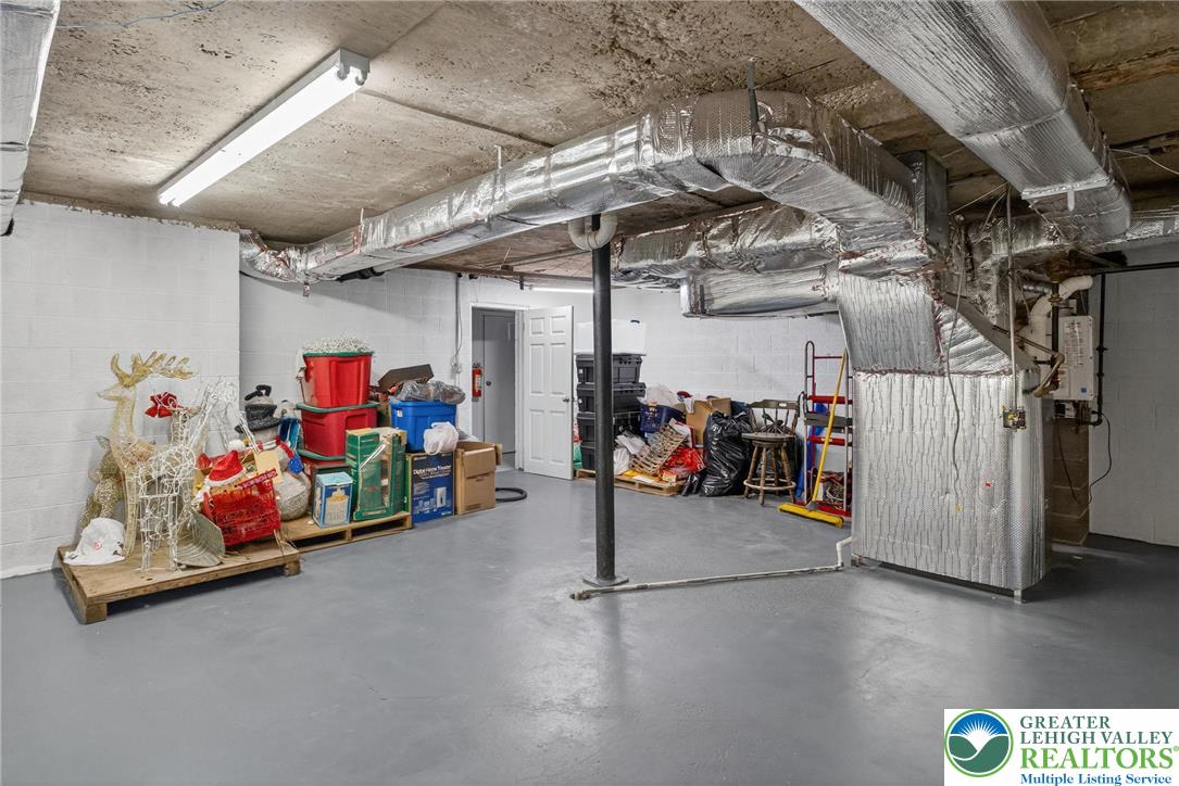 58 East Lafayette Place Wilkes Barre, PA 18702 - Photo 42 of 64