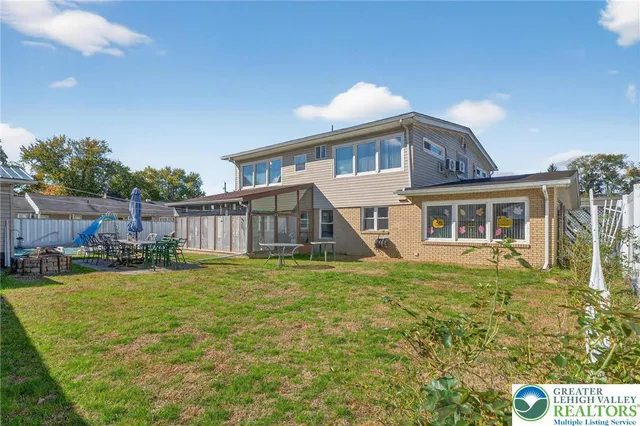 $375,000 | 58 East Lafayette Place, Wilkes Barre, PA 18702