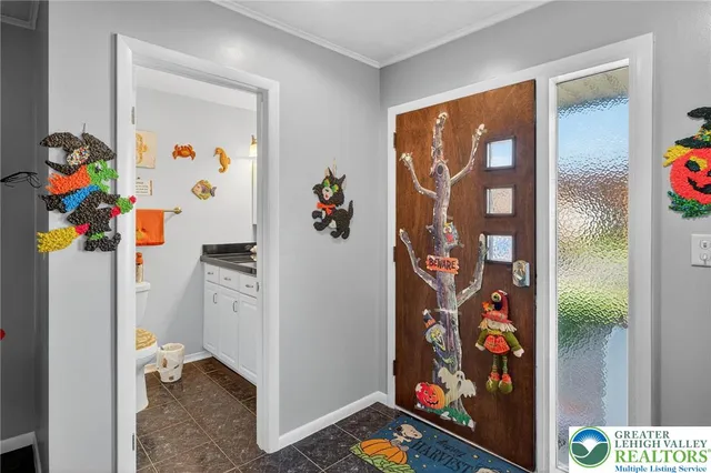 $375,000 | 58 East Lafayette Place, Wilkes Barre, PA 18702