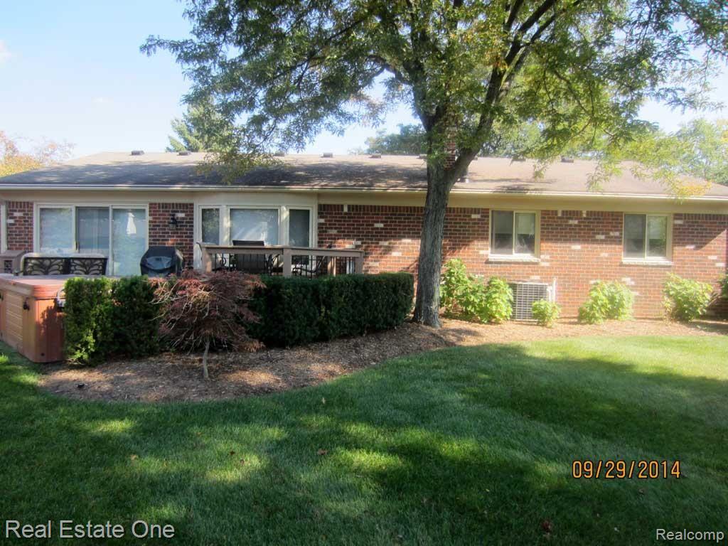 22683 Chestnut Tree Novi, MI 48375 - Photo 18 of 21 Rear 1.jpg