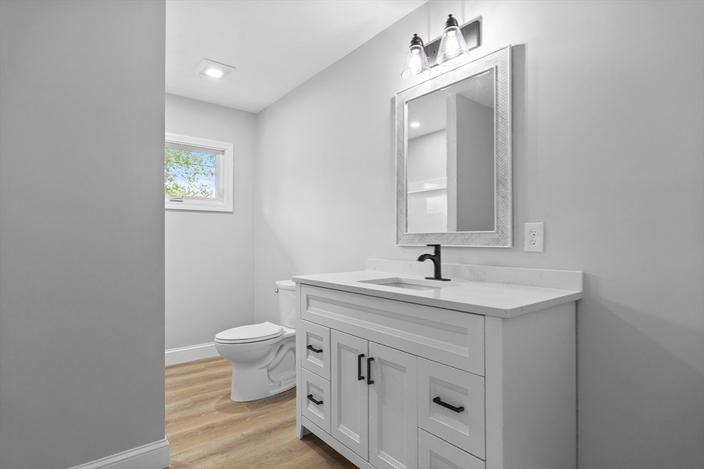 48 Lansing Road Lynn, MA 01904 - Photo 17 of 42 Gallery Image 17