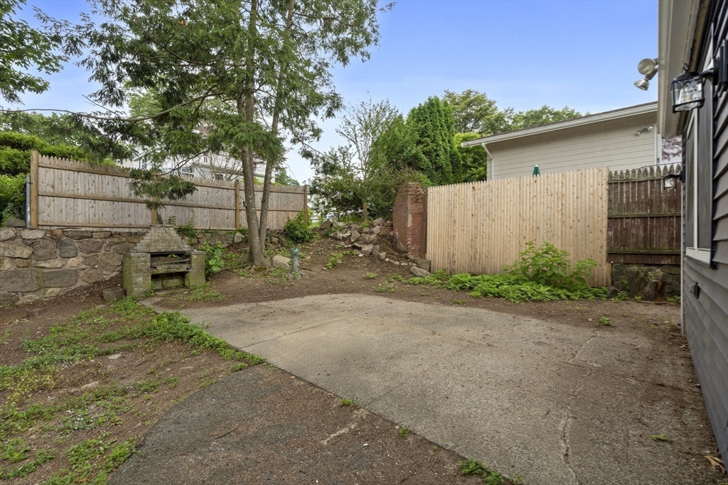 48 Lansing Road Lynn, MA 01904 - Photo 36 of 42 Gallery Image 36