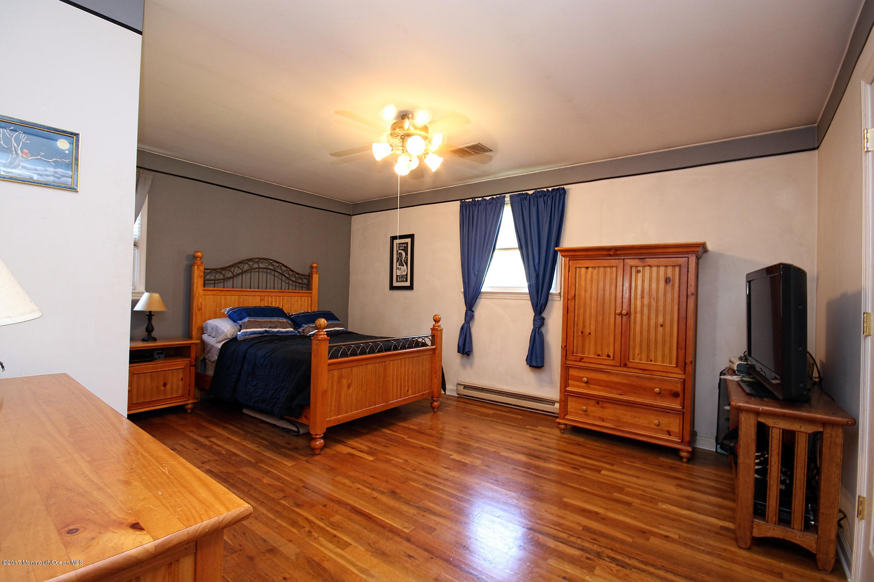 160 Pond Road Freehold, NJ 07728 - Photo 17 of 23 OE1A8833