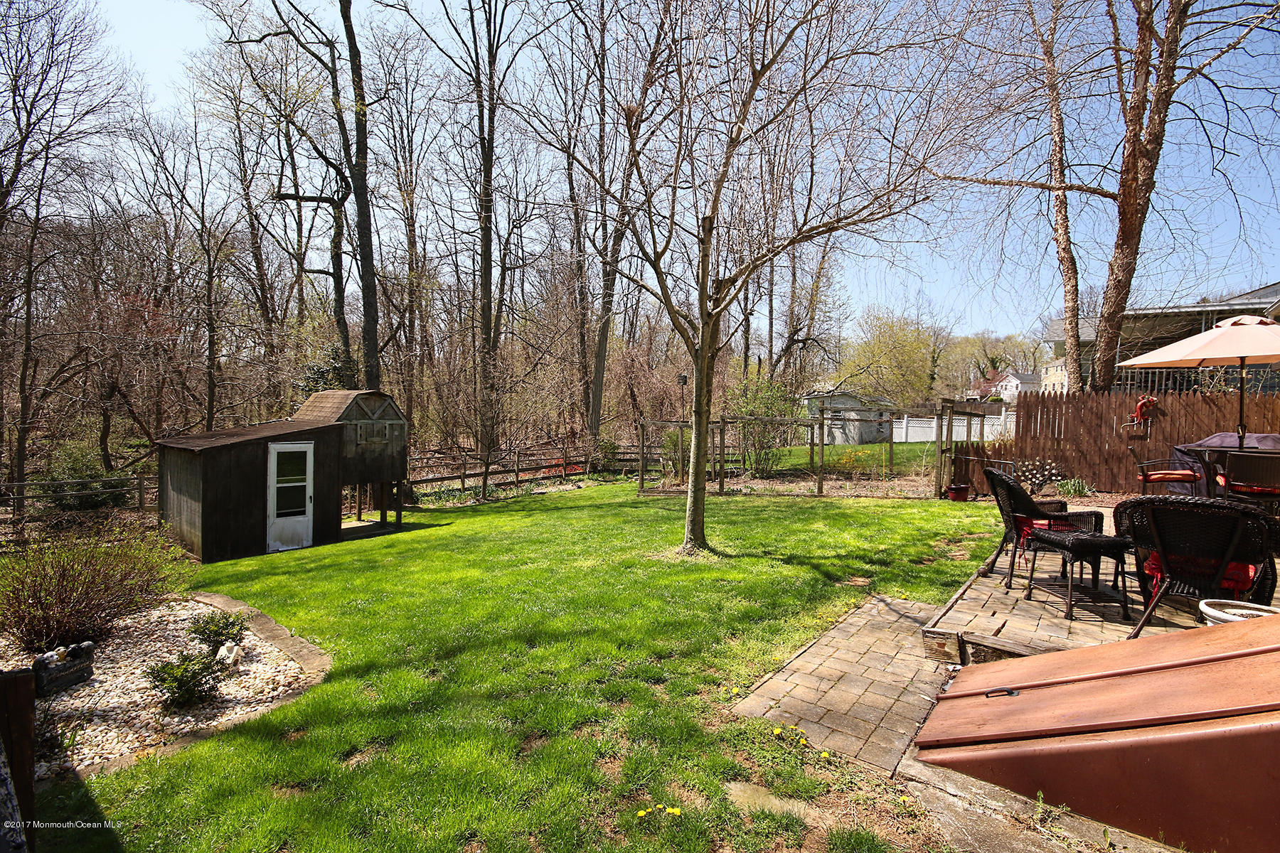 160 Pond Road Freehold, NJ 07728 - Photo 6 of 23 OE1A8802