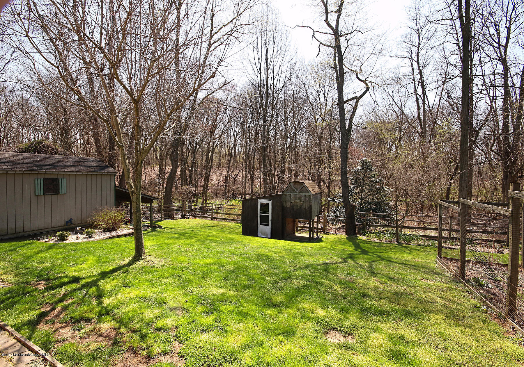 160 Pond Road Freehold, NJ 07728 - Photo 8 of 23 OE1A8804
