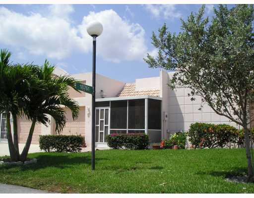 18761 Garbo Terrace, Unit 5 Boca Raton, FL 33496 - Photo 1 of 16 Exterior Front