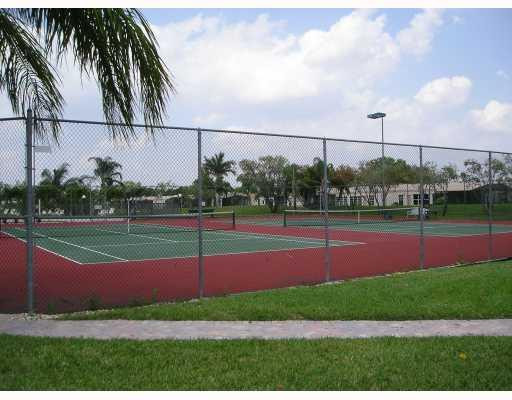 18761 Garbo Terrace, Unit 5 Boca Raton, FL 33496 - Photo 15 of 16 Tennis Court