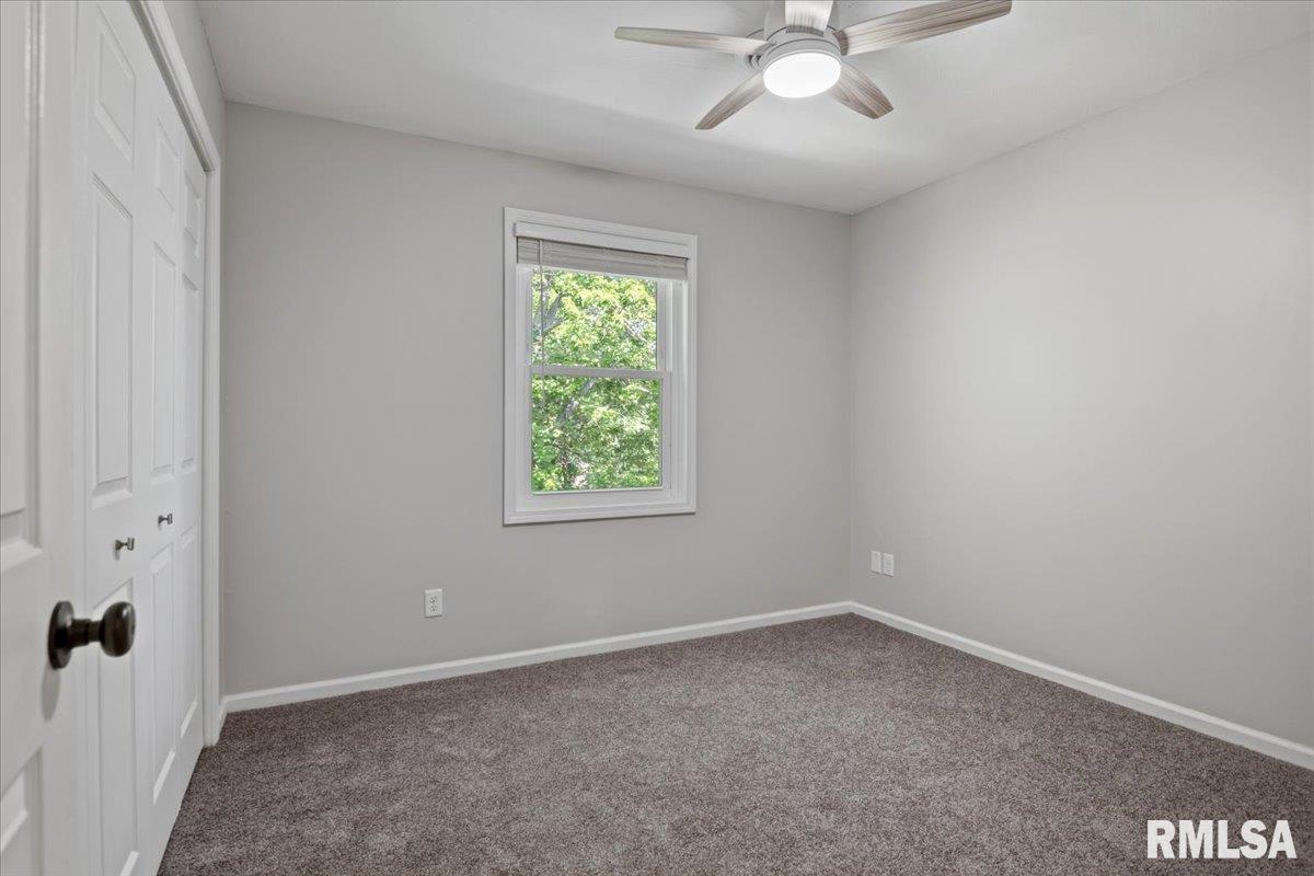 408 Golf Road Springfield, IL 62704 - Photo 32 of 60