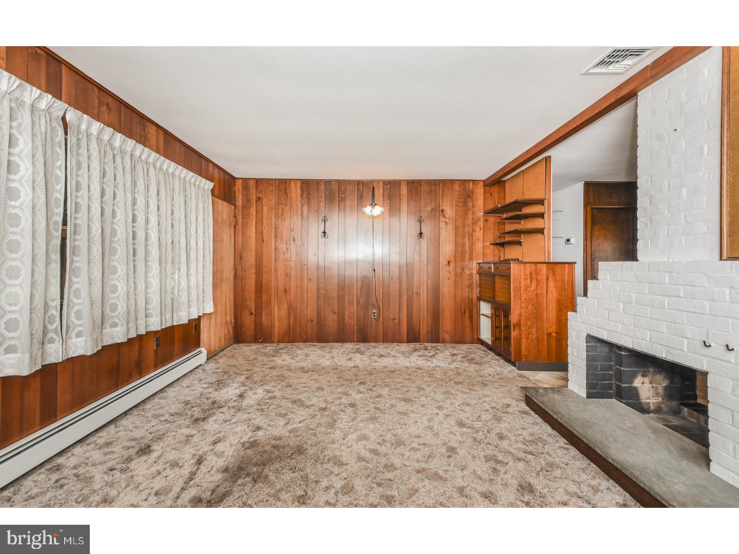 73 Border Rock Road Levittown, PA 19057 - Photo 8 of 15 Gallery Image 8