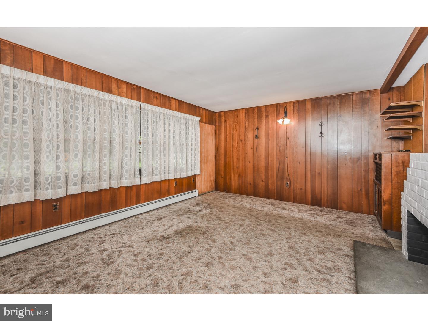 73 Border Rock Road Levittown, PA 19057 - Photo 9 of 15 Gallery Image 9