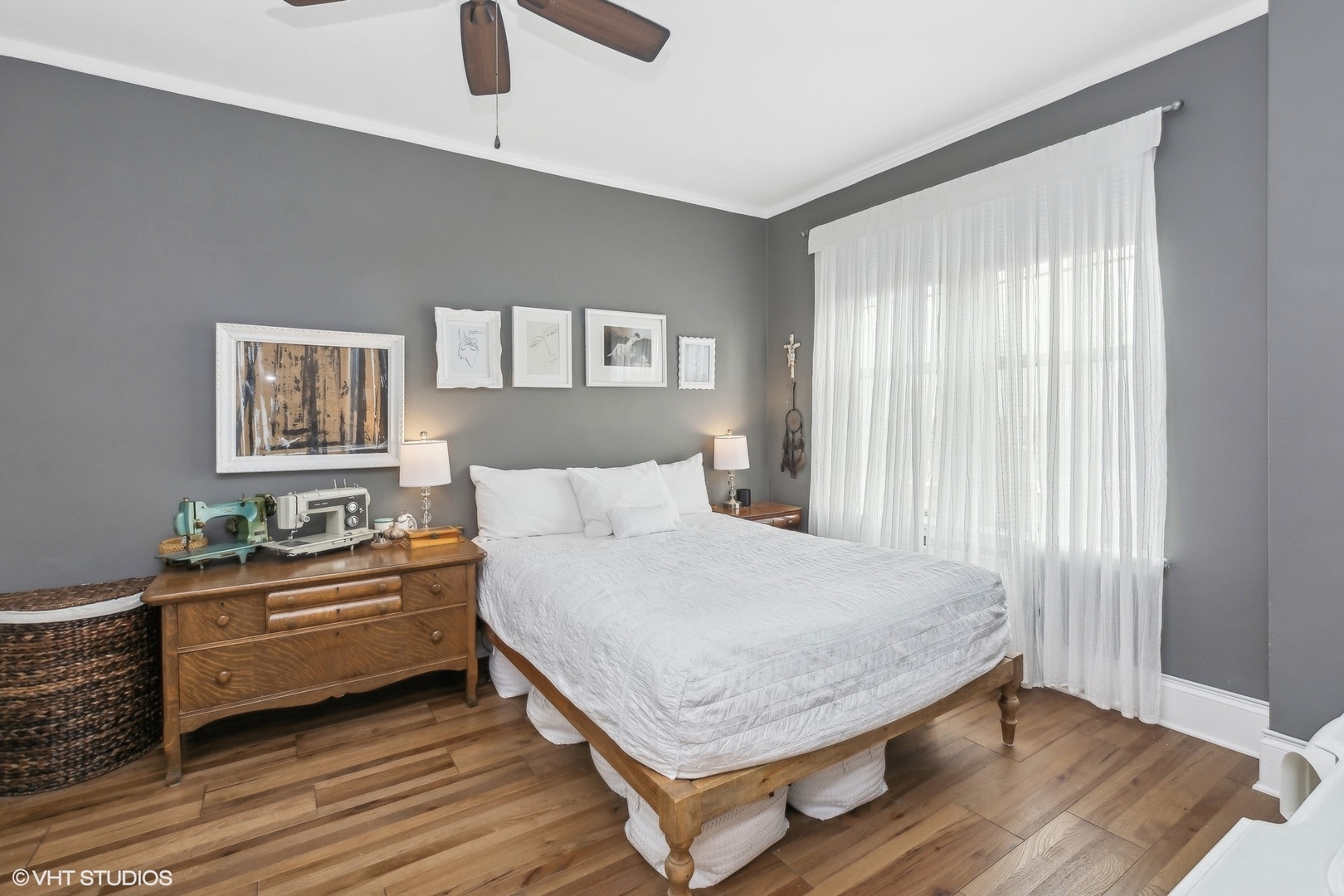 6101 North Sheridan Road, Unit 7B Chicago, IL 60660 - Photo 7 of 12