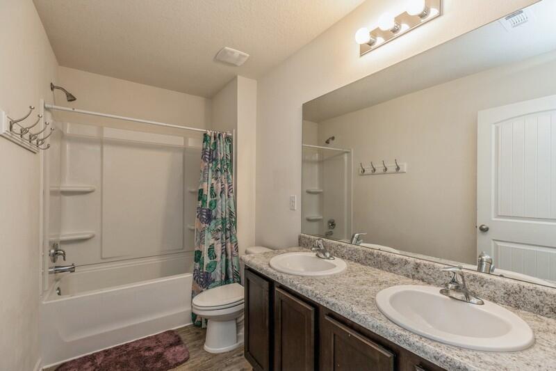 731 Widgeon Way Crestview, FL 32539 - Photo 35 of 39 35_731WidgeonWay_2063_FlexMLS800x600_800