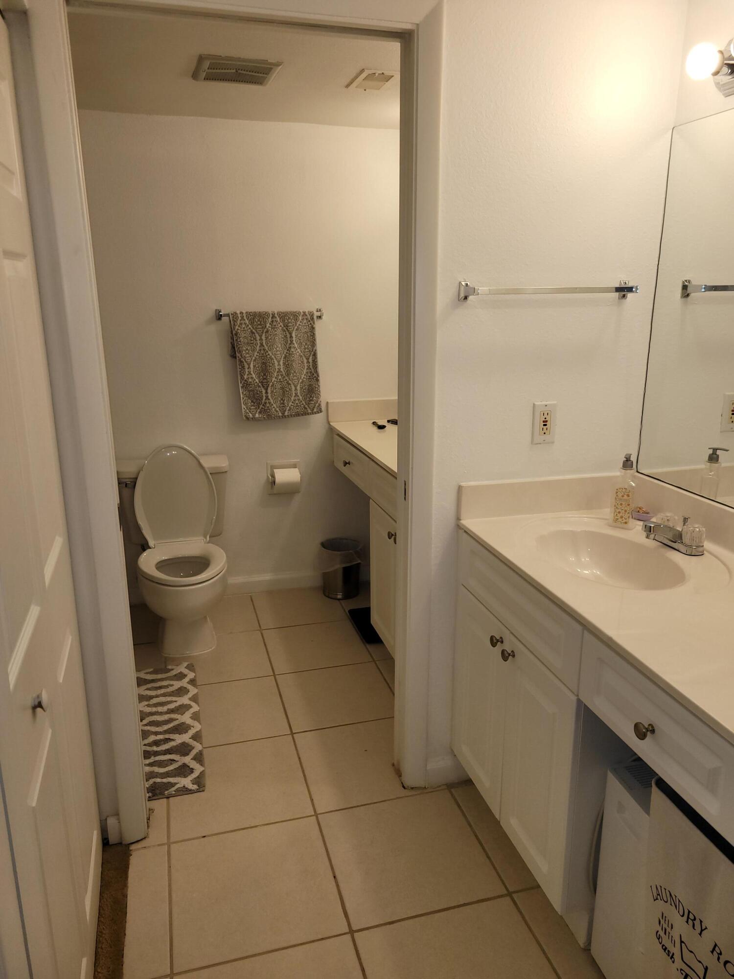 8261 Severn Drive, Unit B Boca Raton, FL 33433 - Photo 14 of 21 20210930_182957