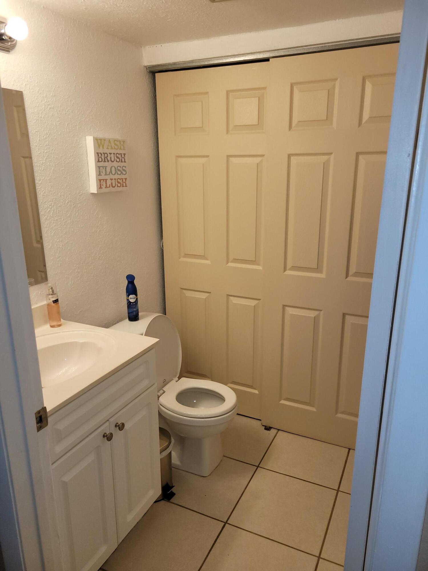 8261 Severn Drive, Unit B Boca Raton, FL 33433 - Photo 6 of 21 20210930_182748