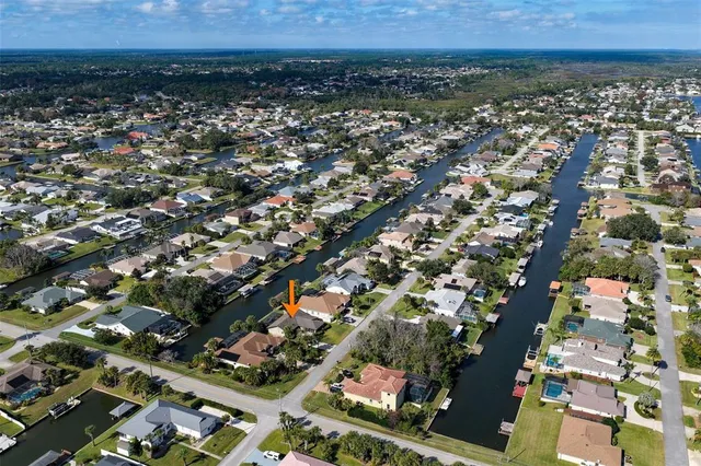 $525,000 | 5 Clearview Court North, Palm Coast, FL 32137