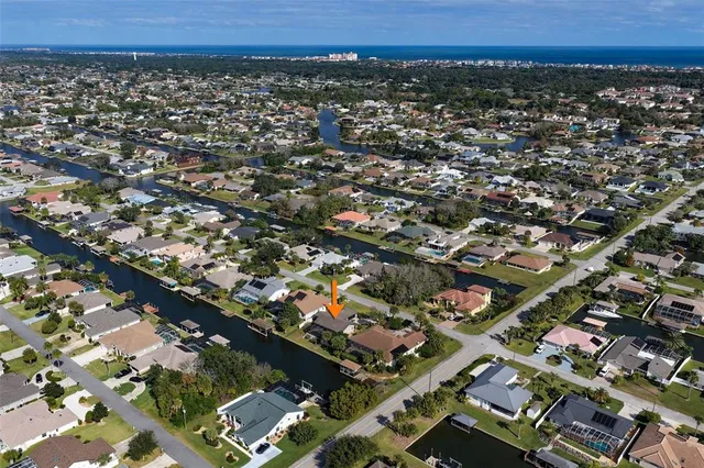 $525,000 | 5 Clearview Court North, Palm Coast, FL 32137