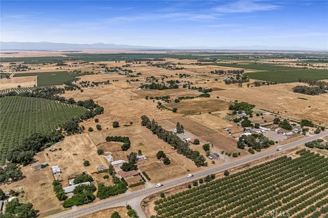 $220,000 | 7691 State Highway 99w, Gerber, CA 96035