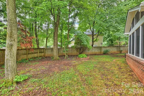 $535,000 | 2500 Crescent Knoll Drive, Matthews, NC 28105