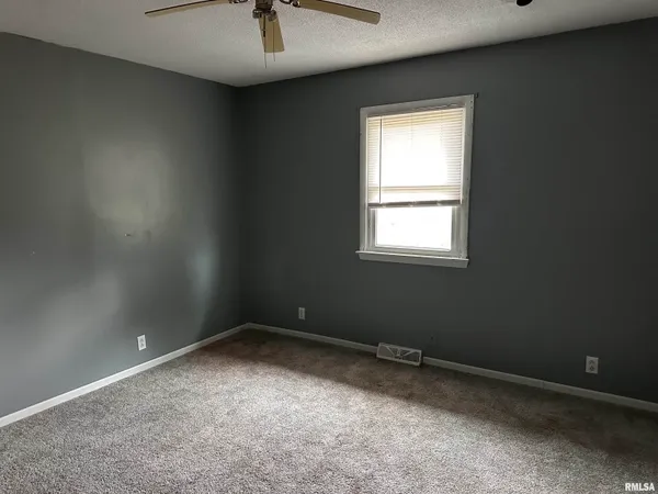 $70,000 | 54 Hiser Road, Murphysboro, IL 62966